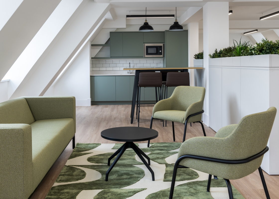 Task | Products | Task | Everyday Collection | Stools | Tom